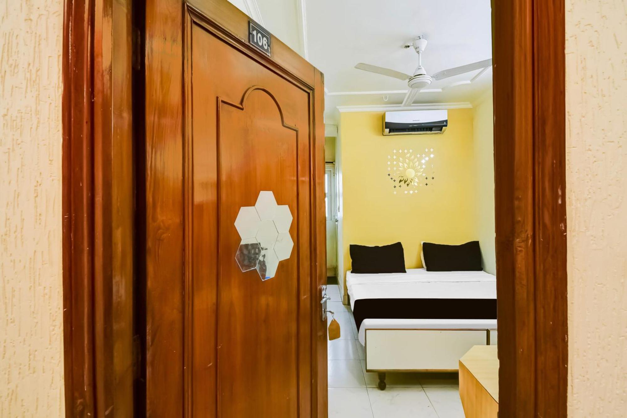 Super Collection O Sindhi Camp Formerly Hotel Paul Avenue Джапур Экстерьер фото