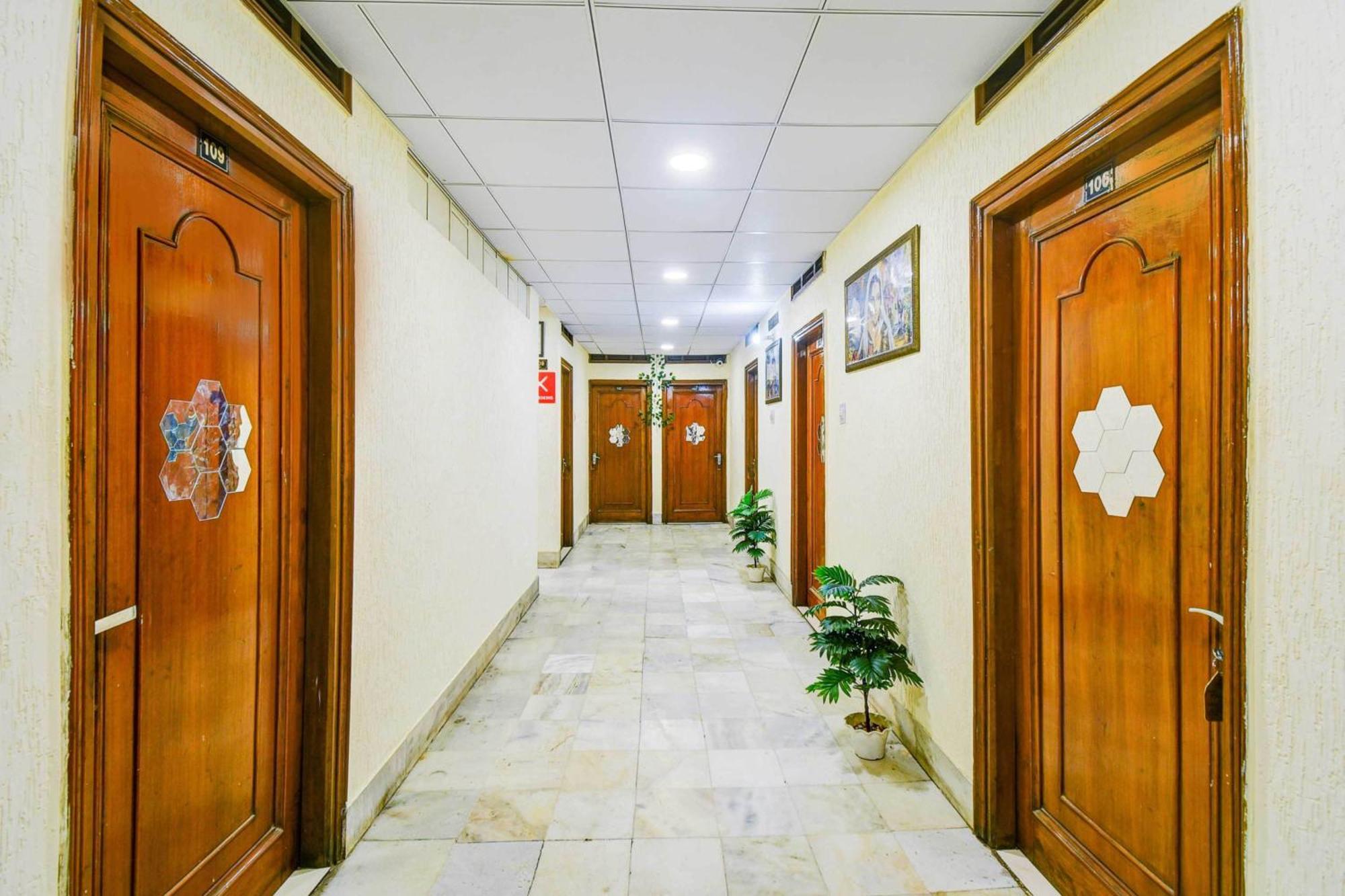 Super Collection O Sindhi Camp Formerly Hotel Paul Avenue Джапур Экстерьер фото